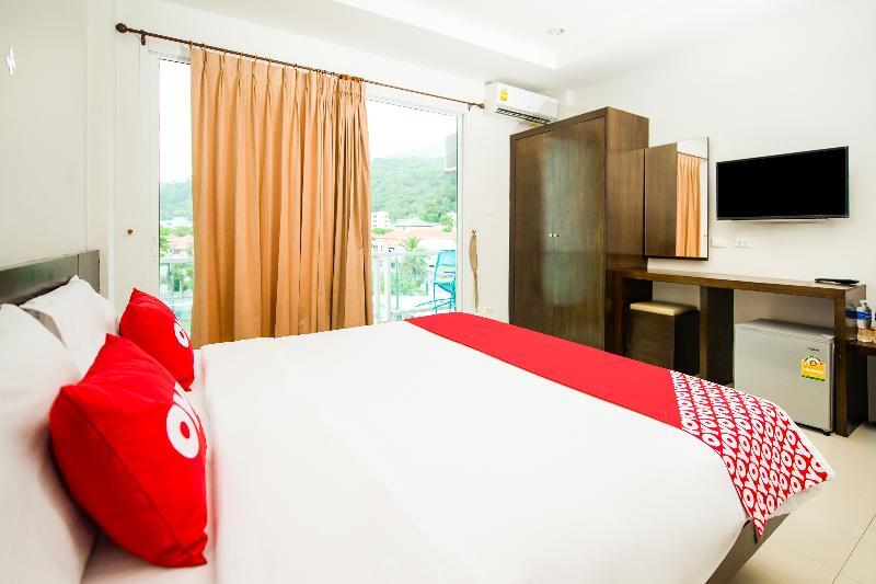 Oyo 250 July Patong Hotel